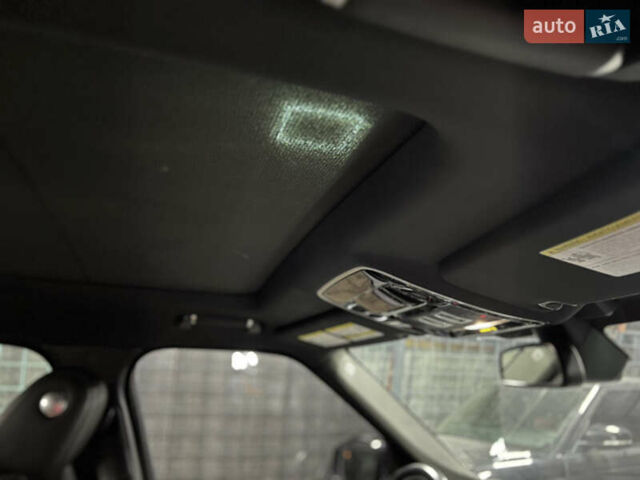 Чорний Ленд Ровер Рендж Ровер, об'ємом двигуна 5 л та пробігом 96 тис. км за 52000 $, фото 36 на Automoto.ua