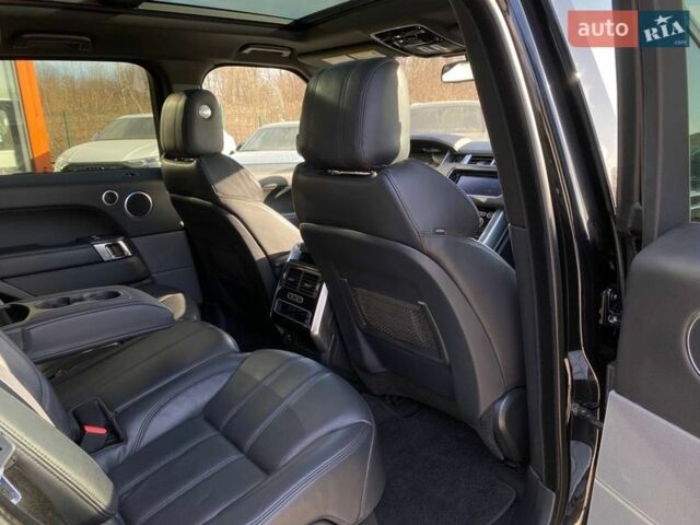 Чорний Ленд Ровер Рендж Ровер, об'ємом двигуна 5 л та пробігом 152 тис. км за 27900 $, фото 25 на Automoto.ua