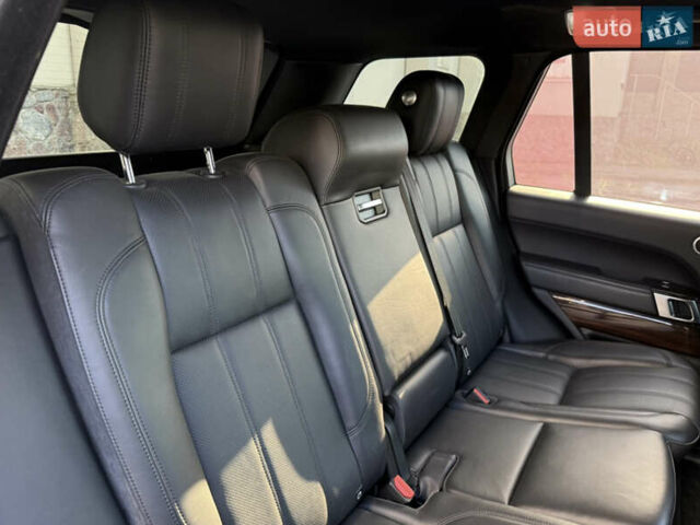 Чорний Ленд Ровер Рендж Ровер, об'ємом двигуна 5 л та пробігом 79 тис. км за 45000 $, фото 23 на Automoto.ua