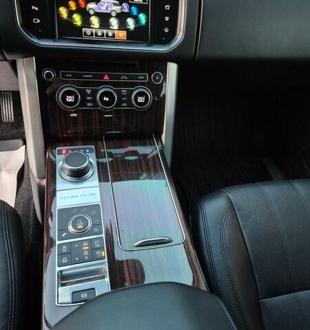 Чорний Ленд Ровер Рендж Ровер, об'ємом двигуна 3 л та пробігом 180 тис. км за 29999 $, фото 20 на Automoto.ua