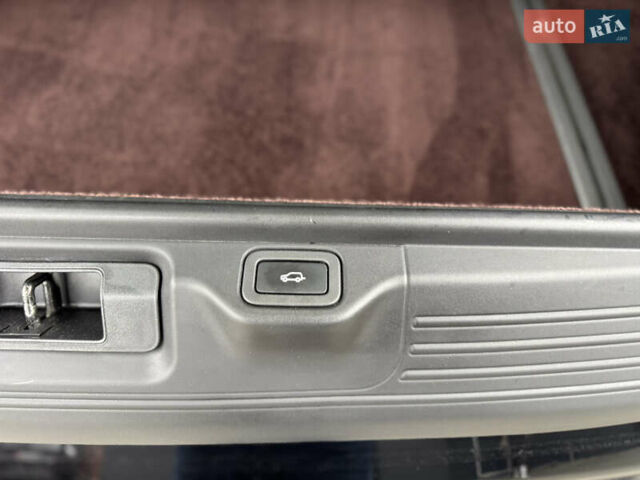 Черный Ленд Ровер Рендж Ровер, объемом двигателя 4.37 л и пробегом 188 тыс. км за 43000 $, фото 83 на Automoto.ua