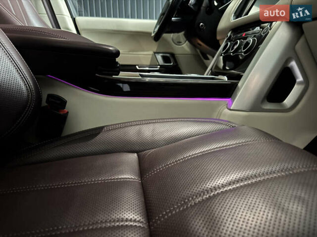 Черный Ленд Ровер Рендж Ровер, объемом двигателя 4.37 л и пробегом 188 тыс. км за 43000 $, фото 100 на Automoto.ua