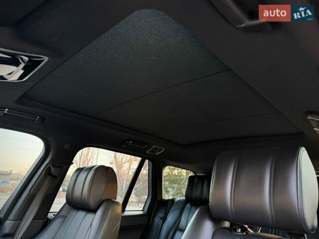 Черный Ленд Ровер Рендж Ровер, объемом двигателя 2.99 л и пробегом 240 тыс. км за 28500 $, фото 50 на Automoto.ua