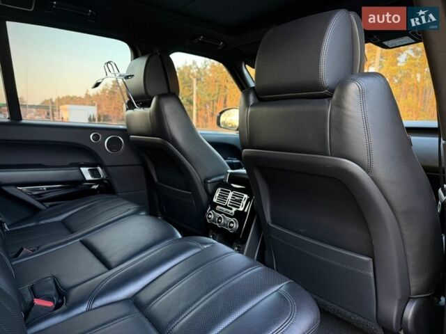 Черный Ленд Ровер Рендж Ровер, объемом двигателя 2.99 л и пробегом 240 тыс. км за 28500 $, фото 71 на Automoto.ua