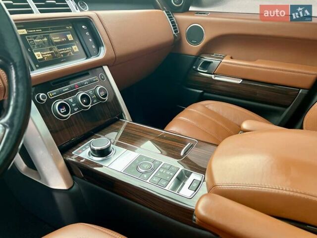 Чорний Ленд Ровер Рендж Ровер, об'ємом двигуна 4.37 л та пробігом 199 тис. км за 44900 $, фото 18 на Automoto.ua