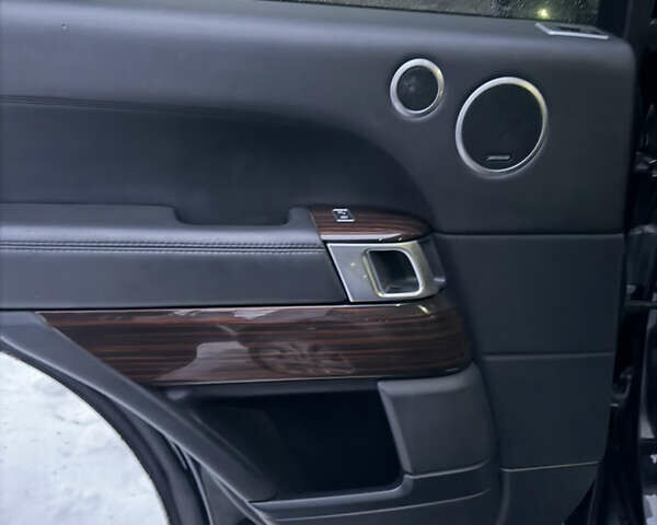 Чорний Ленд Ровер Рендж Ровер, об'ємом двигуна 2.99 л та пробігом 142 тис. км за 32000 $, фото 12 на Automoto.ua