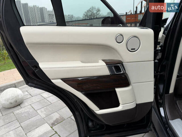 Чорний Ленд Ровер Рендж Ровер, об'ємом двигуна 3 л та пробігом 156 тис. км за 38900 $, фото 13 на Automoto.ua