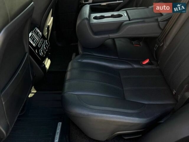 Чорний Ленд Ровер Рендж Ровер, об'ємом двигуна 2.99 л та пробігом 145 тис. км за 35500 $, фото 60 на Automoto.ua