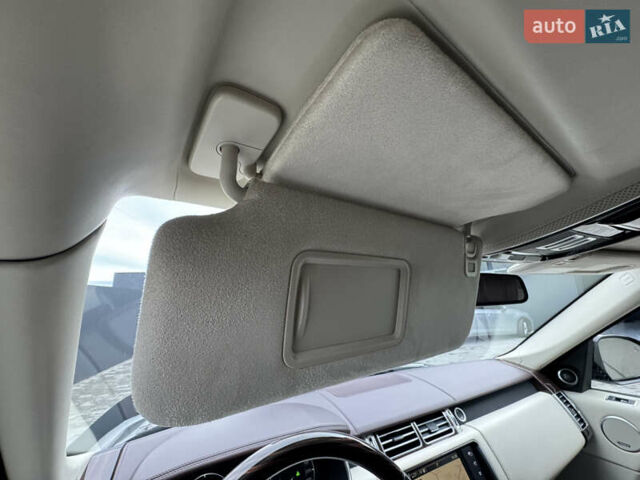 Черный Ленд Ровер Рендж Ровер, объемом двигателя 4.37 л и пробегом 188 тыс. км за 43000 $, фото 90 на Automoto.ua