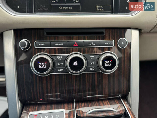 Черный Ленд Ровер Рендж Ровер, объемом двигателя 4.37 л и пробегом 188 тыс. км за 43000 $, фото 38 на Automoto.ua