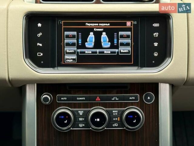 Чорний Ленд Ровер Рендж Ровер, об'ємом двигуна 2.99 л та пробігом 100 тис. км за 44900 $, фото 38 на Automoto.ua