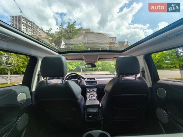 Черный Ленд Ровер Рендж Ровер, объемом двигателя 2 л и пробегом 68 тыс. км за 21400 $, фото 5 на Automoto.ua