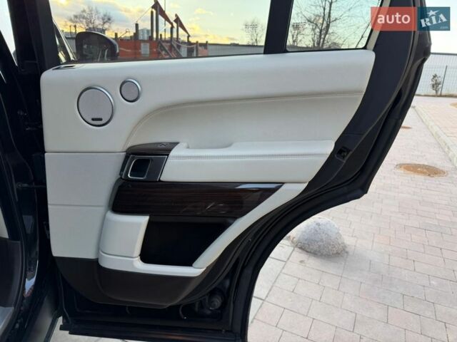 Чорний Ленд Ровер Рендж Ровер, об'ємом двигуна 3 л та пробігом 156 тис. км за 34500 $, фото 20 на Automoto.ua