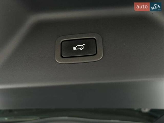 Ленд Ровер Рендж Ровер 2016 у Києві на Automoto.ua Чорний Ленд Ровер Рендж Ровер, об'ємом двигуна 2.99 л та пробігом 145 тис. км за 35500 $, фото 58 на Automoto.ua