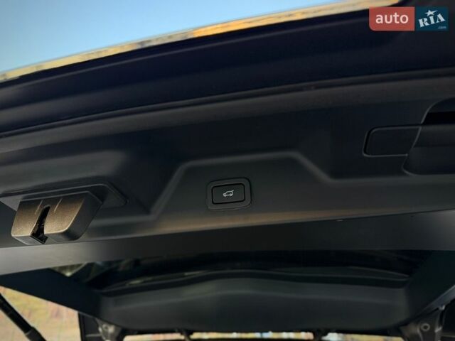 Черный Ленд Ровер Рендж Ровер, объемом двигателя 2.99 л и пробегом 240 тыс. км за 28500 $, фото 98 на Automoto.ua