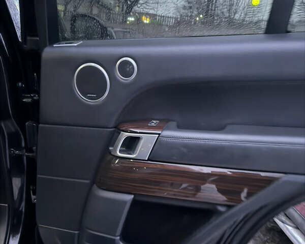 Чорний Ленд Ровер Рендж Ровер, об'ємом двигуна 2.99 л та пробігом 142 тис. км за 32000 $, фото 18 на Automoto.ua