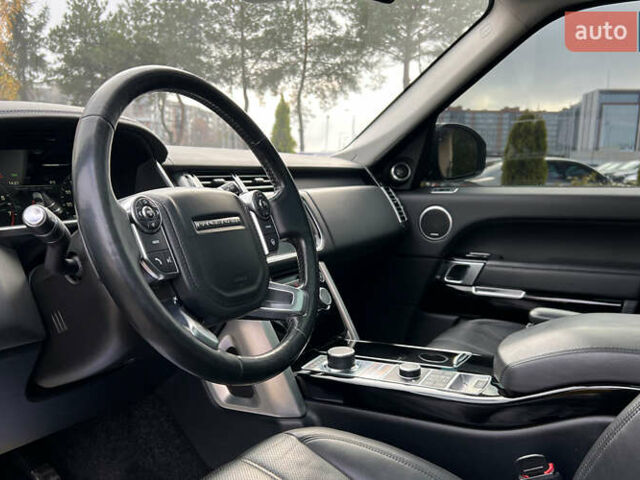 Черный Ленд Ровер Рендж Ровер, объемом двигателя 5 л и пробегом 167 тыс. км за 30650 $, фото 9 на Automoto.ua