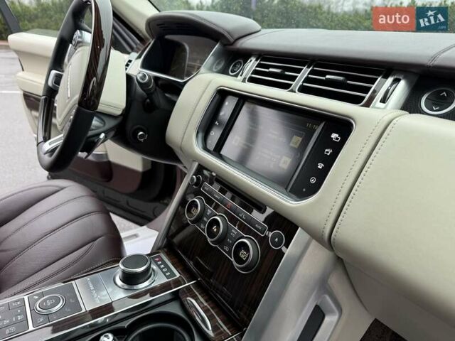 Чорний Ленд Ровер Рендж Ровер, об'ємом двигуна 5 л та пробігом 162 тис. км за 39999 $, фото 31 на Automoto.ua