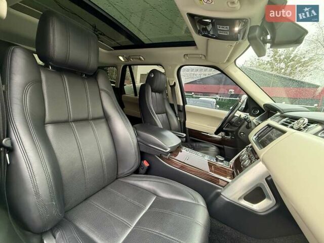 Чорний Ленд Ровер Рендж Ровер, об'ємом двигуна 2.99 л та пробігом 100 тис. км за 44900 $, фото 27 на Automoto.ua