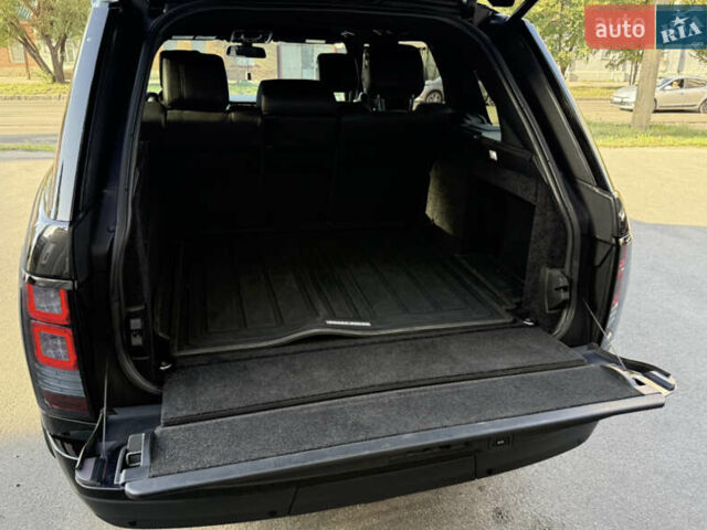 Чорний Ленд Ровер Рендж Ровер, об'ємом двигуна 5 л та пробігом 79 тис. км за 45000 $, фото 21 на Automoto.ua