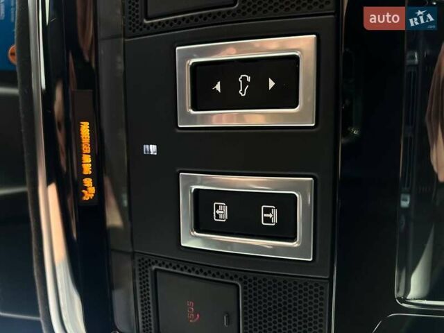 Чорний Ленд Ровер Рендж Ровер, об'ємом двигуна 2.99 л та пробігом 145 тис. км за 35500 $, фото 45 на Automoto.ua