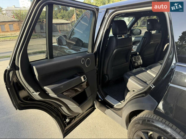 Чорний Ленд Ровер Рендж Ровер, об'ємом двигуна 5 л та пробігом 79 тис. км за 45000 $, фото 16 на Automoto.ua