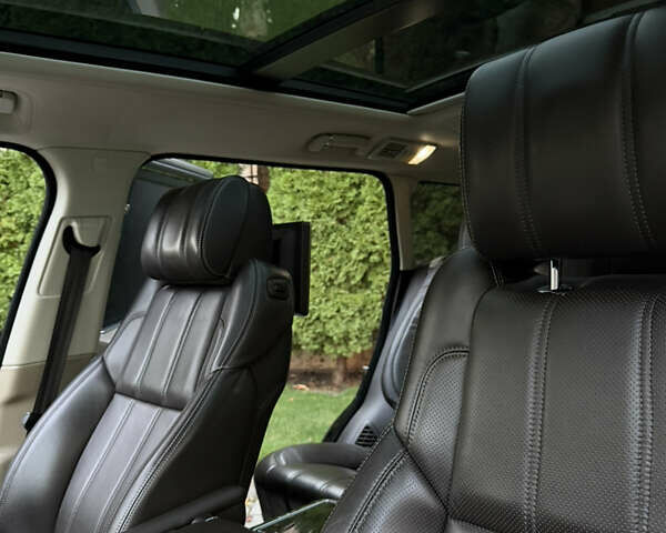 Черный Ленд Ровер Рендж Ровер, объемом двигателя 5 л и пробегом 155 тыс. км за 39900 $, фото 17 на Automoto.ua