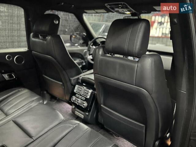 Чорний Ленд Ровер Рендж Ровер, об'ємом двигуна 5 л та пробігом 96 тис. км за 52000 $, фото 27 на Automoto.ua