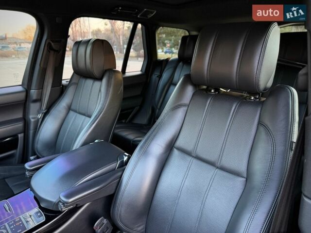 Черный Ленд Ровер Рендж Ровер, объемом двигателя 2.99 л и пробегом 240 тыс. км за 28500 $, фото 48 на Automoto.ua