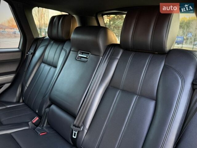 Черный Ленд Ровер Рендж Ровер, объемом двигателя 2.99 л и пробегом 240 тыс. км за 28500 $, фото 65 на Automoto.ua