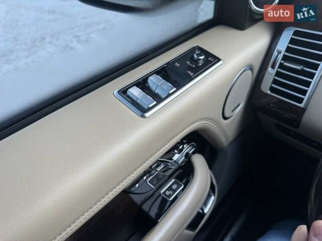 Чорний Ленд Ровер Рендж Ровер, об'ємом двигуна 2.99 л та пробігом 183 тис. км за 53900 $, фото 91 на Automoto.ua