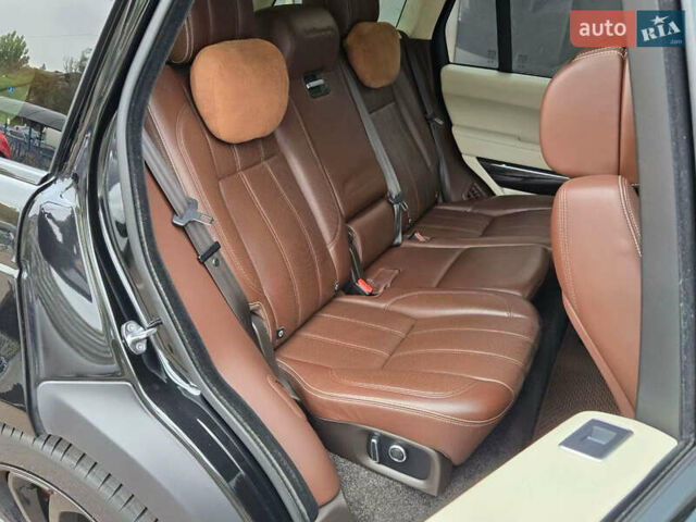 Чорний Ленд Ровер Рендж Ровер, об'ємом двигуна 4.4 л та пробігом 134 тис. км за 49999 $, фото 18 на Automoto.ua