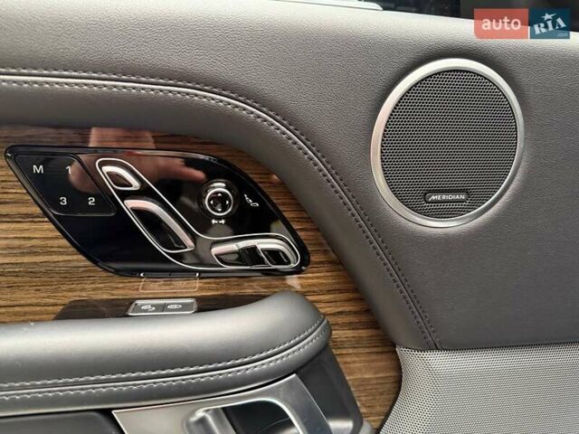 Черный Ленд Ровер Рендж Ровер, объемом двигателя 2.99 л и пробегом 104 тыс. км за 55990 $, фото 22 на Automoto.ua