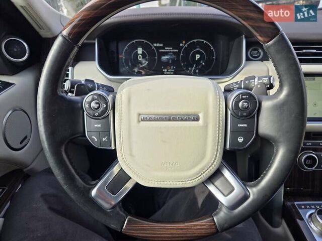 Черный Ленд Ровер Рендж Ровер, объемом двигателя 3 л и пробегом 161 тыс. км за 28000 $, фото 2 на Automoto.ua
