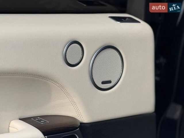 Чорний Ленд Ровер Рендж Ровер, об'ємом двигуна 2.99 л та пробігом 133 тис. км за 49000 $, фото 29 на Automoto.ua