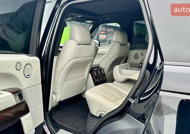 Чорний Ленд Ровер Рендж Ровер, об'ємом двигуна 3 л та пробігом 211 тис. км за 34999 $, фото 32 на Automoto.ua