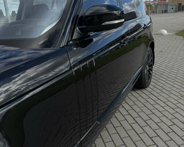 Черный Ленд Ровер Рендж Ровер, объемом двигателя 4.4 л и пробегом 108 тыс. км за 65000 $, фото 2 на Automoto.ua