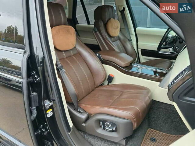 Чорний Ленд Ровер Рендж Ровер, об'ємом двигуна 4.4 л та пробігом 134 тис. км за 49999 $, фото 25 на Automoto.ua