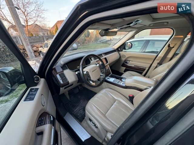 Чорний Ленд Ровер Рендж Ровер, об'ємом двигуна 3 л та пробігом 212 тис. км за 28000 $, фото 4 на Automoto.ua
