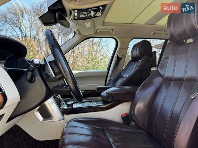 Чорний Ленд Ровер Рендж Ровер, об'ємом двигуна 4.4 л та пробігом 168 тис. км за 49840 $, фото 22 на Automoto.ua