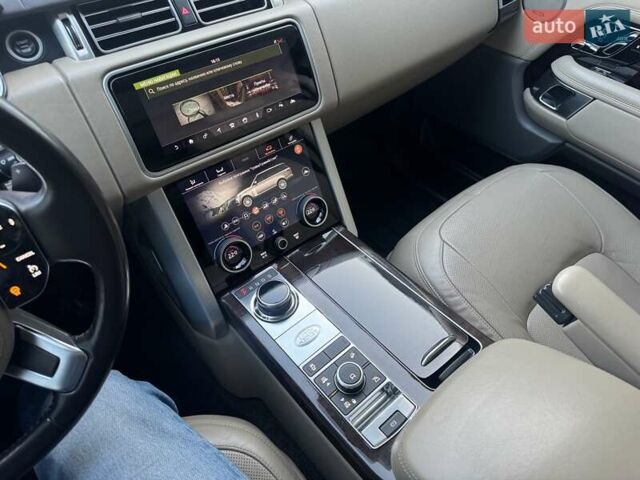 Чорний Ленд Ровер Рендж Ровер, об'ємом двигуна 2.99 л та пробігом 183 тис. км за 53900 $, фото 85 на Automoto.ua