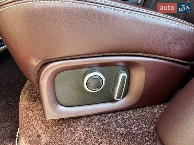 Чорний Ленд Ровер Рендж Ровер, об'ємом двигуна 4.4 л та пробігом 168 тис. км за 49840 $, фото 34 на Automoto.ua