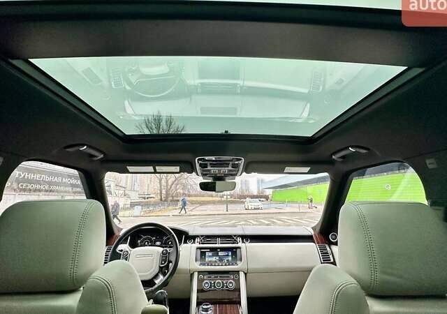 Чорний Ленд Ровер Рендж Ровер, об'ємом двигуна 3 л та пробігом 211 тис. км за 34999 $, фото 49 на Automoto.ua