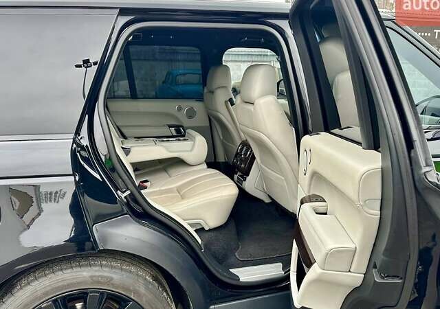 Чорний Ленд Ровер Рендж Ровер, об'ємом двигуна 3 л та пробігом 211 тис. км за 34999 $, фото 35 на Automoto.ua