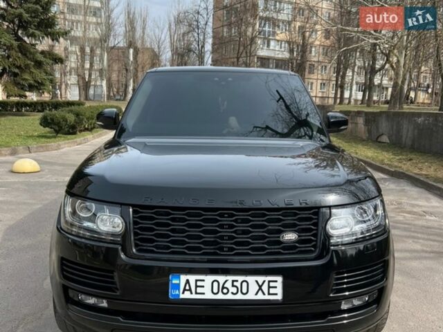 Черный Ленд Ровер Рендж Ровер, объемом двигателя 4.37 л и пробегом 179 тыс. км за 44500 $, фото 1 на Automoto.ua