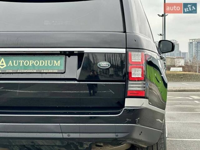 Чорний Ленд Ровер Рендж Ровер, об'ємом двигуна 3 л та пробігом 211 тис. км за 34999 $, фото 21 на Automoto.ua