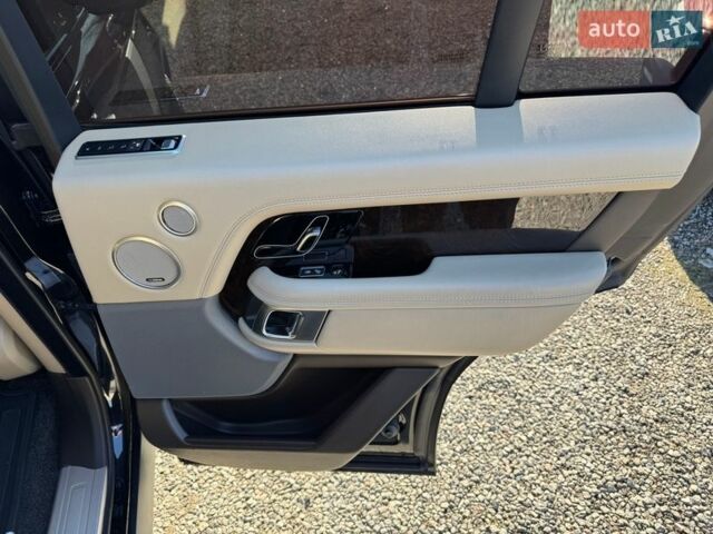 Черный Ленд Ровер Рендж Ровер, объемом двигателя 2.99 л и пробегом 183 тыс. км за 48900 $, фото 23 на Automoto.ua