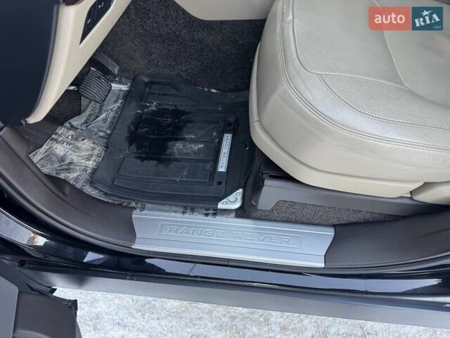 Чорний Ленд Ровер Рендж Ровер, об'ємом двигуна 2.99 л та пробігом 183 тис. км за 53900 $, фото 104 на Automoto.ua