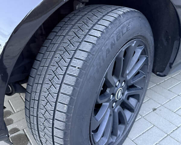 Черный Ленд Ровер Рендж Ровер, объемом двигателя 3 л и пробегом 136 тыс. км за 42000 $, фото 20 на Automoto.ua