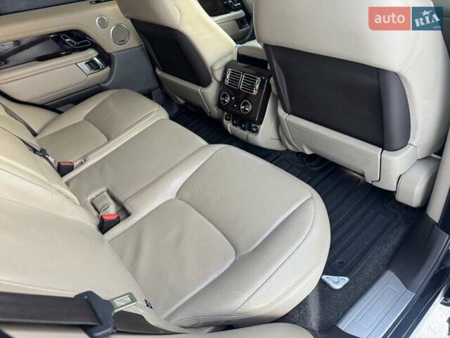 Чорний Ленд Ровер Рендж Ровер, об'ємом двигуна 2.99 л та пробігом 183 тис. км за 53900 $, фото 50 на Automoto.ua